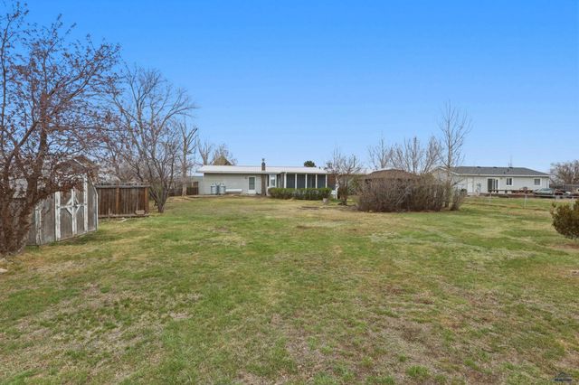 507 MEADOWLARK DR, Box Elder, SD 57719