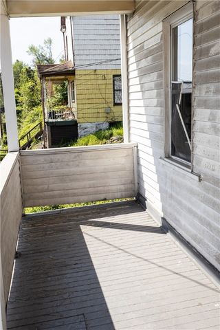 1604 Ridge Avenue, Braddock, PA 15104