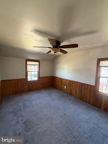 210 FLORENCE AVE, Wilmington, DE 19803