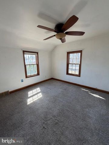 210 FLORENCE AVE, Wilmington, DE 19803