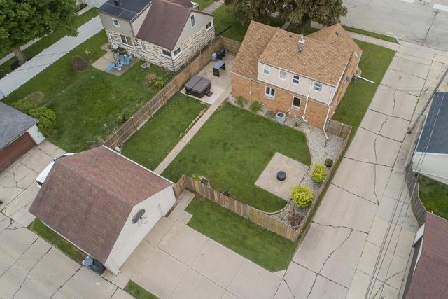 1638 Monroe AVENUE, South Milwaukee, WI 53172