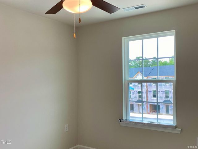 6627 Pathfinder Way, Raleigh, NC 27616