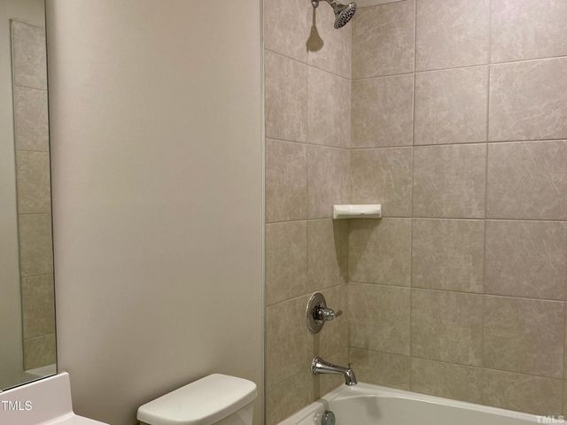 6627 Pathfinder Way, Raleigh, NC 27616