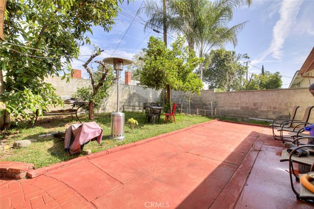 1029 E Galatea, Azusa, CA 91702