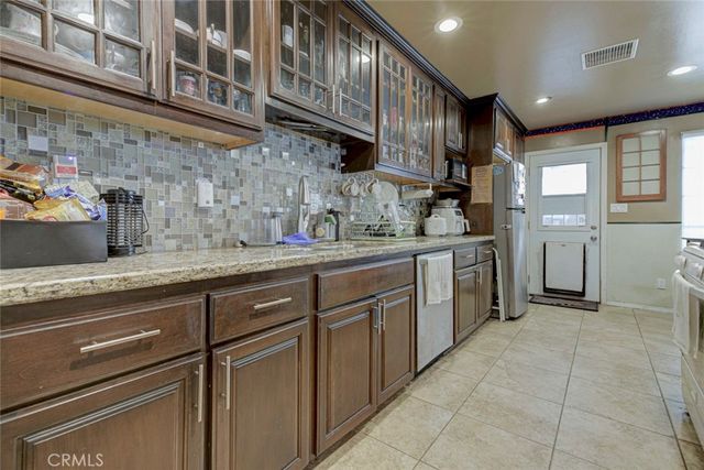 1029 E Galatea, Azusa, CA 91702