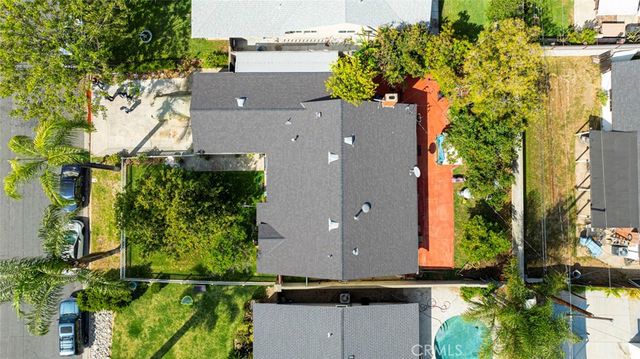 1029 E Galatea, Azusa, CA 91702