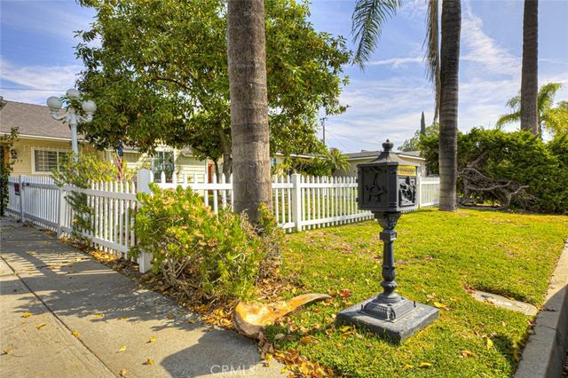 1029 E Galatea, Azusa, CA 91702