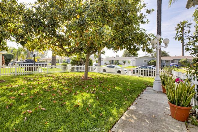 1029 E Galatea, Azusa, CA 91702