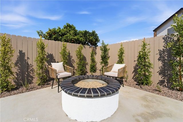 5104 Lindblade, Culver City, CA 90230