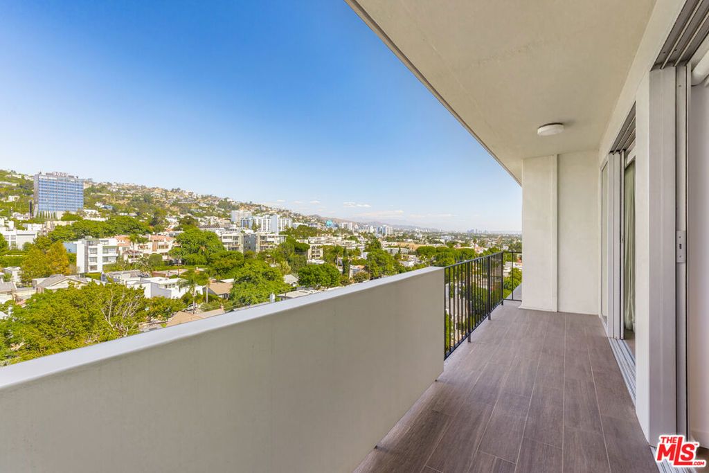818 N Doheny Drive 803, West Hollywood, CA 90069 — photo 4