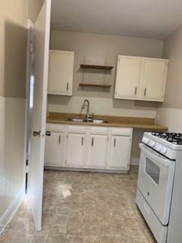 1105 Bentwood RD B, Austin, TX 78722