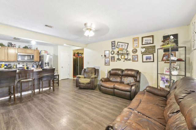 1732 Lynn Lane, Freeport, TX 77541