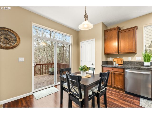 845 Se 48TH St, Troutdale, OR 97060