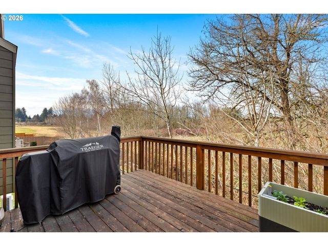 845 Se 48TH St, Troutdale, OR 97060