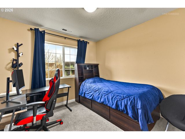 845 Se 48TH St, Troutdale, OR 97060