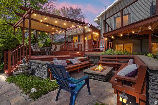 1589 W PLUM CREEK DR, West Jordan, UT 84088