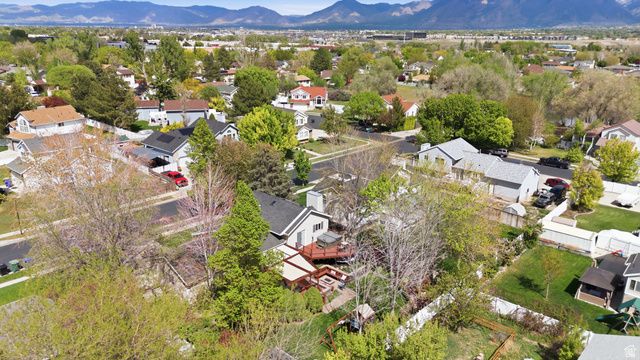 1589 W PLUM CREEK DR, West Jordan, UT 84088