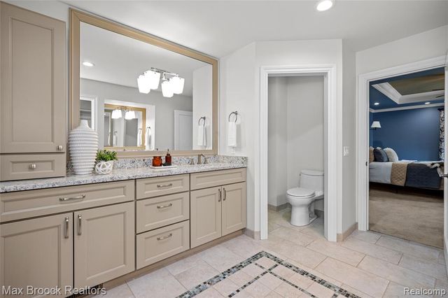 18341 Warwick Street, Beverly Hills, MI 48025