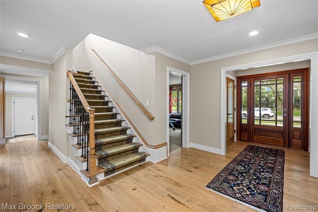 18341 Warwick Street, Beverly Hills, MI 48025
