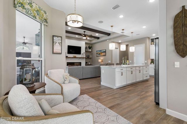 98 New Leatherwood Drive, Palm Coast, FL 32137