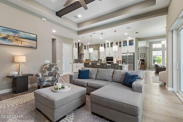 98 New Leatherwood Drive, Palm Coast, FL 32137