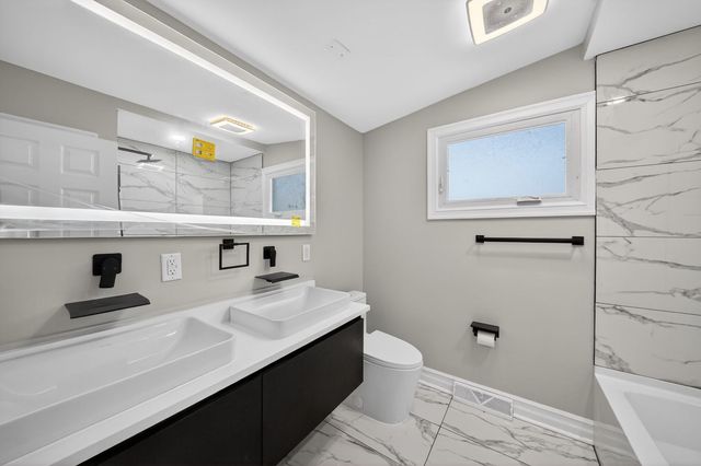 14940 Oak Street, Dolton, IL 60419