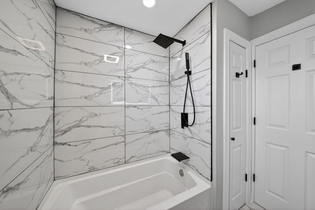 14940 Oak Street, Dolton, IL 60419