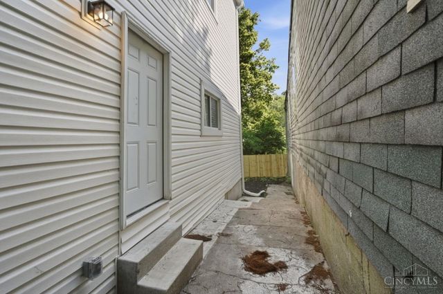 634 Tafel Street, Cincinnati, OH 45225