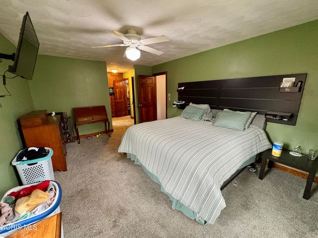 2533 Foxfire Lane, Findlay, OH 45840