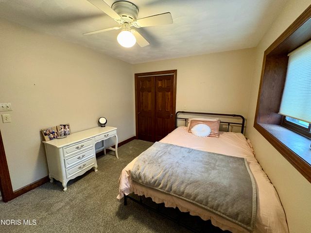 2533 Foxfire Lane, Findlay, OH 45840