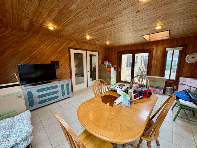 2533 Foxfire Lane, Findlay, OH 45840