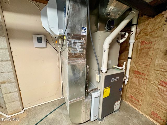 2533 Foxfire Lane, Findlay, OH 45840