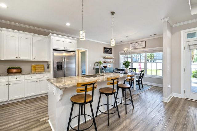 625 Breezy Bay Lane, Sumter, SC 29150