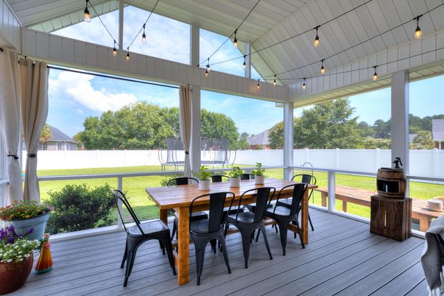 625 Breezy Bay Lane, Sumter, SC 29150