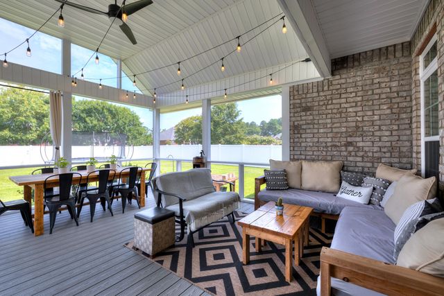 625 Breezy Bay Lane, Sumter, SC 29150