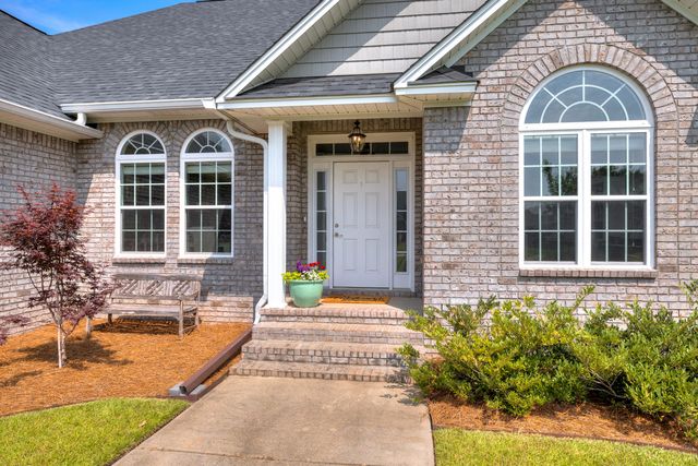 625 Breezy Bay Lane, Sumter, SC 29150