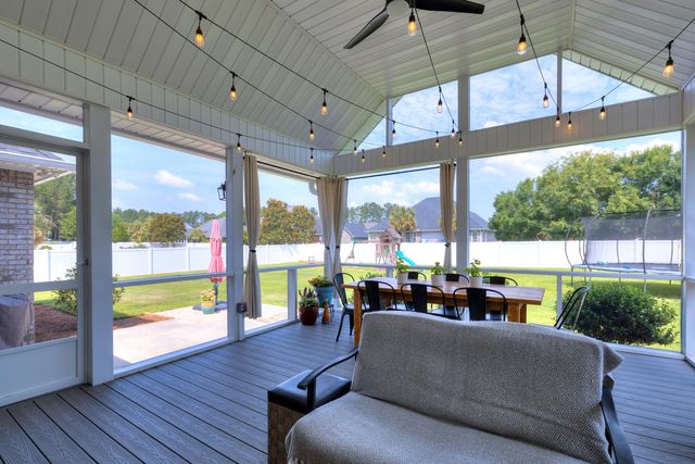 625 Breezy Bay Lane, Sumter, SC 29150