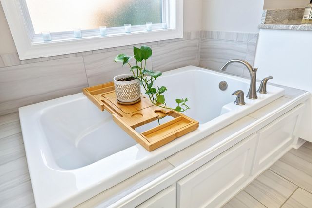 625 Breezy Bay Lane, Sumter, SC 29150