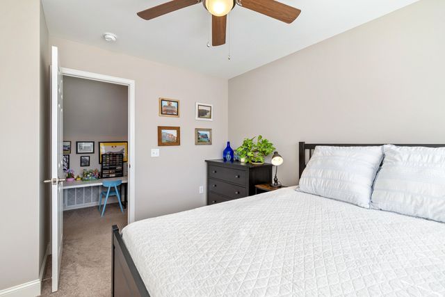 625 Breezy Bay Lane, Sumter, SC 29150