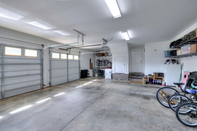 625 Breezy Bay Lane, Sumter, SC 29150