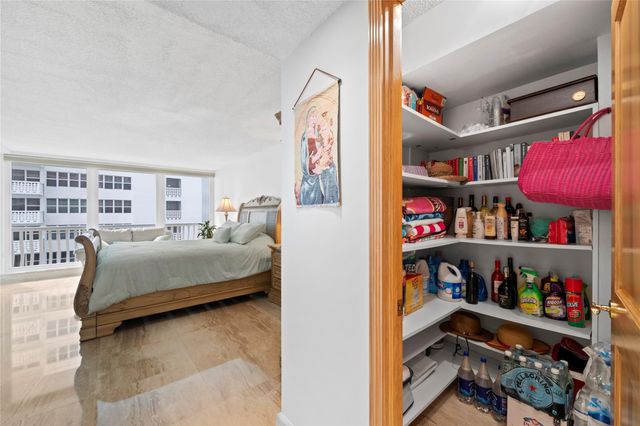 4020 Galt Ocean Drive 808, Fort Lauderdale, FL 33308