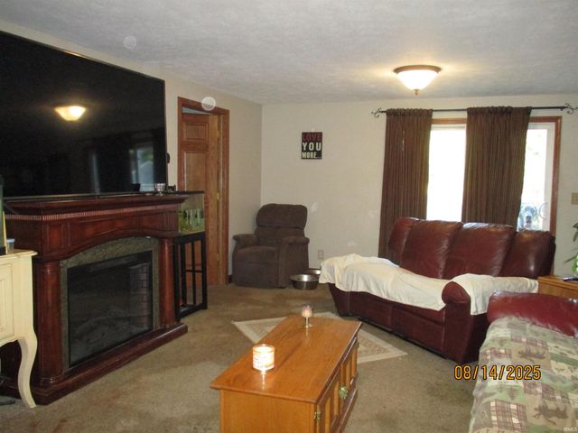 51772 Currant Road, Granger, IN 46530