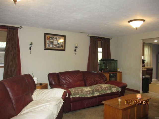 51772 Currant Road, Granger, IN 46530