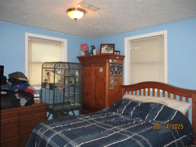 51772 Currant Road, Granger, IN 46530