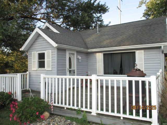 51772 Currant Road, Granger, IN 46530