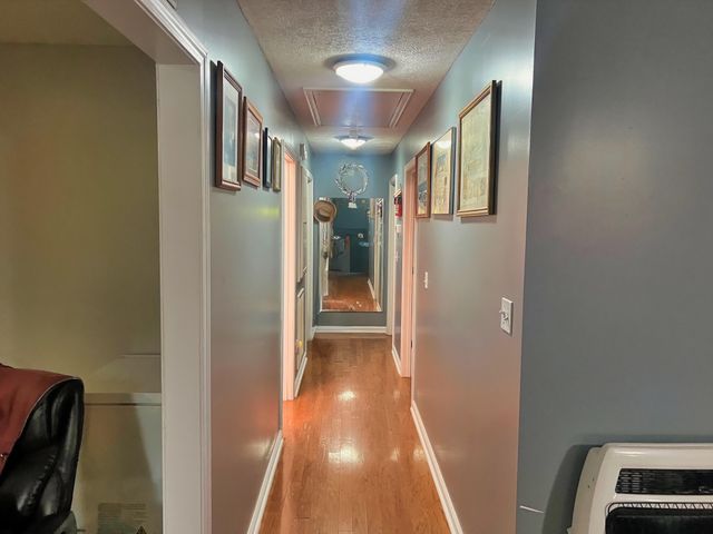 715 County Home RD, Savannah, TN 38372