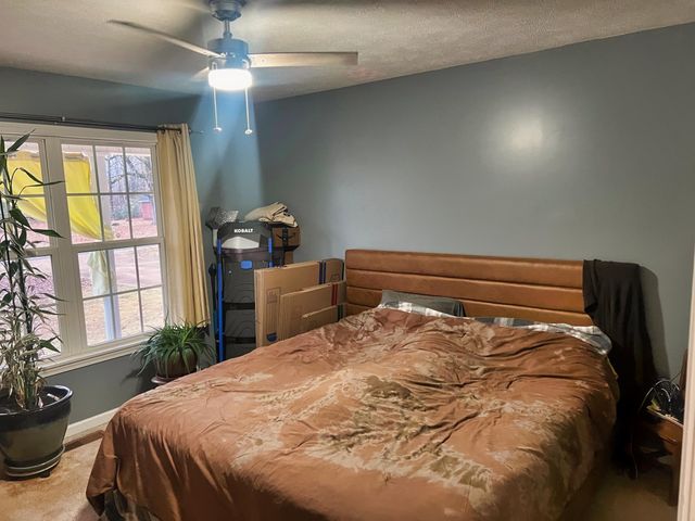 715 County Home RD, Savannah, TN 38372