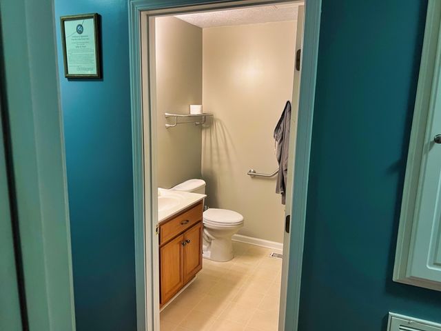 715 County Home RD, Savannah, TN 38372