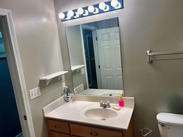 715 County Home RD, Savannah, TN 38372