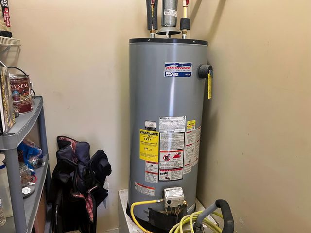 715 County Home RD, Savannah, TN 38372